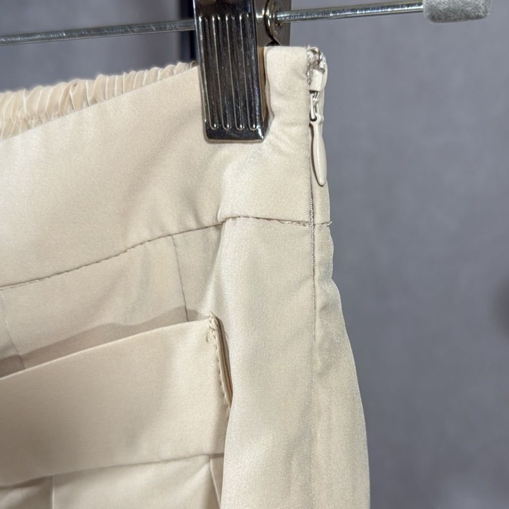 Honors - The Pleated Skort - Size Medium - Picture 12 of 14